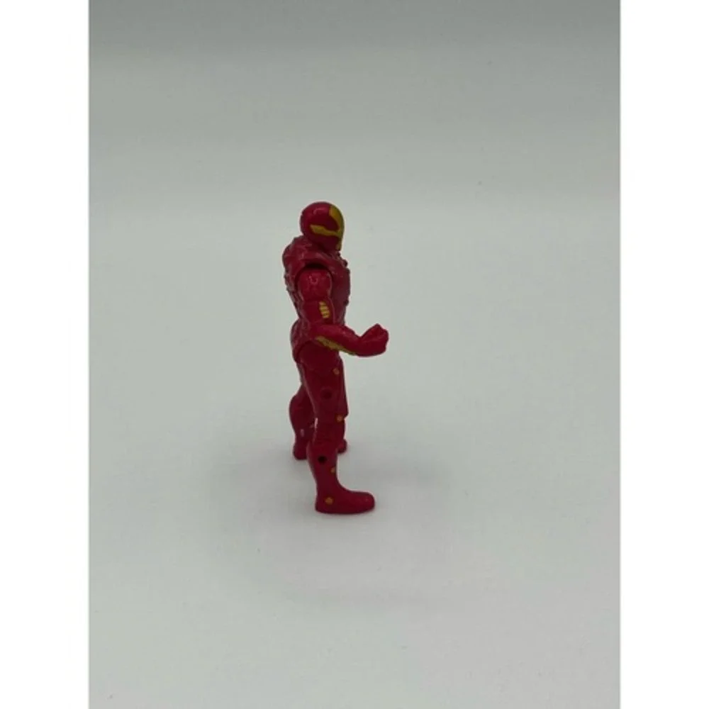 Hasbro Iron Man Action Figure Kids 4in Red Excellent 2012 Marvel Universe